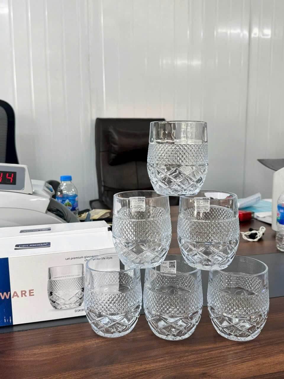 đồ gia dụng tặng 8/3 cho khách hàng