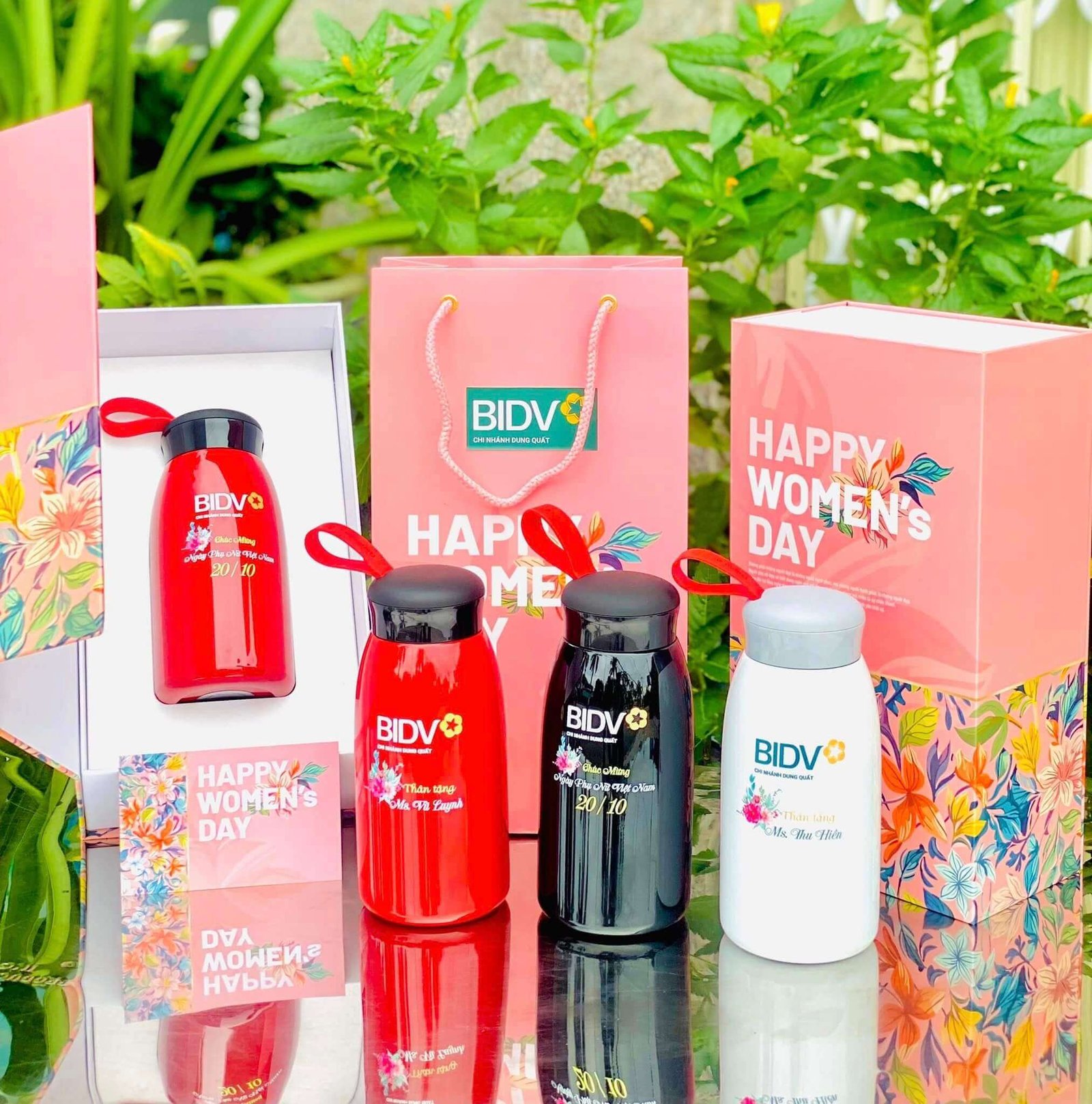 Quà tặng gia dụng tặng 8/3 cho khách hàng