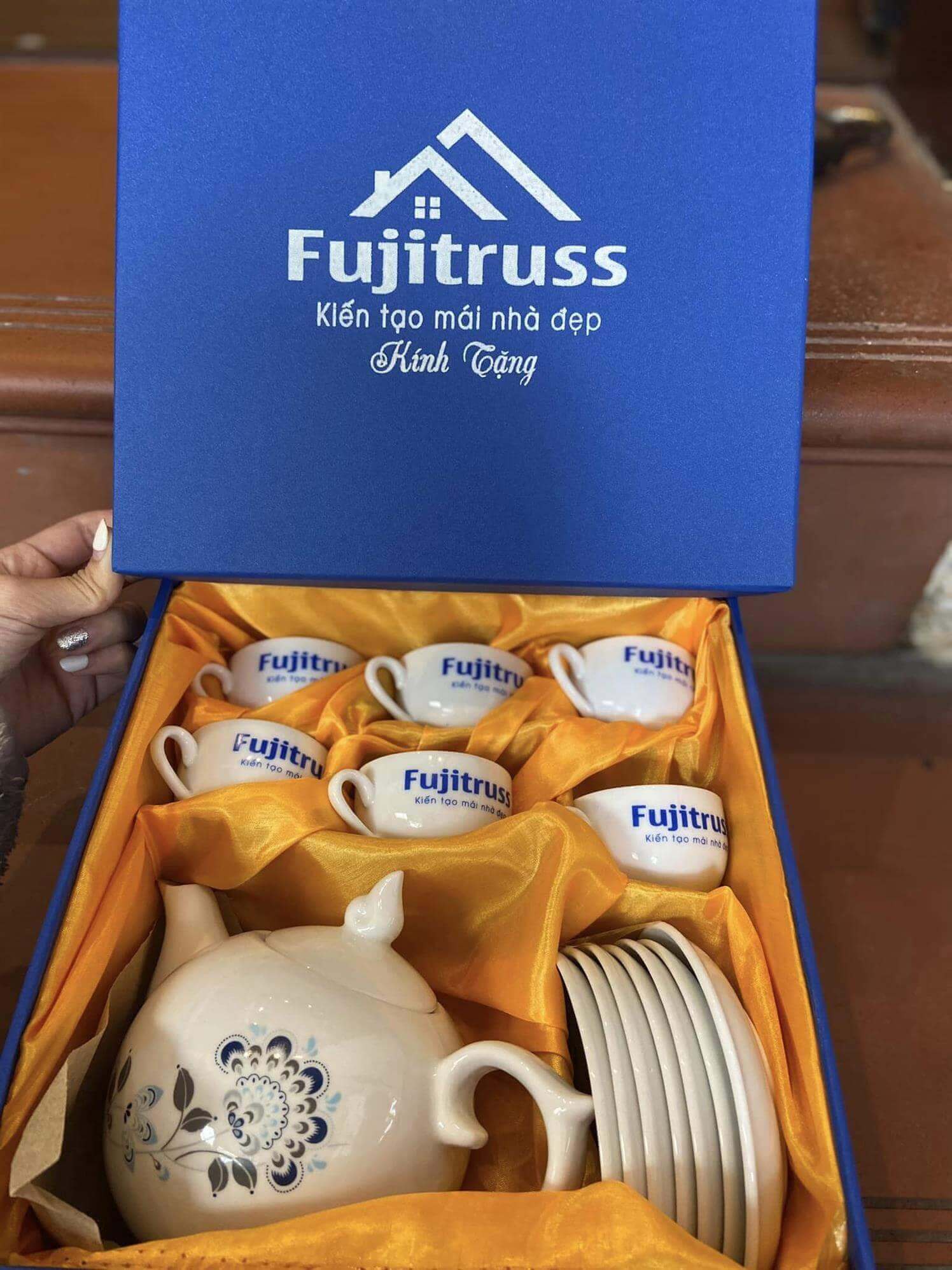 đồ gia dụng làm quà tặng